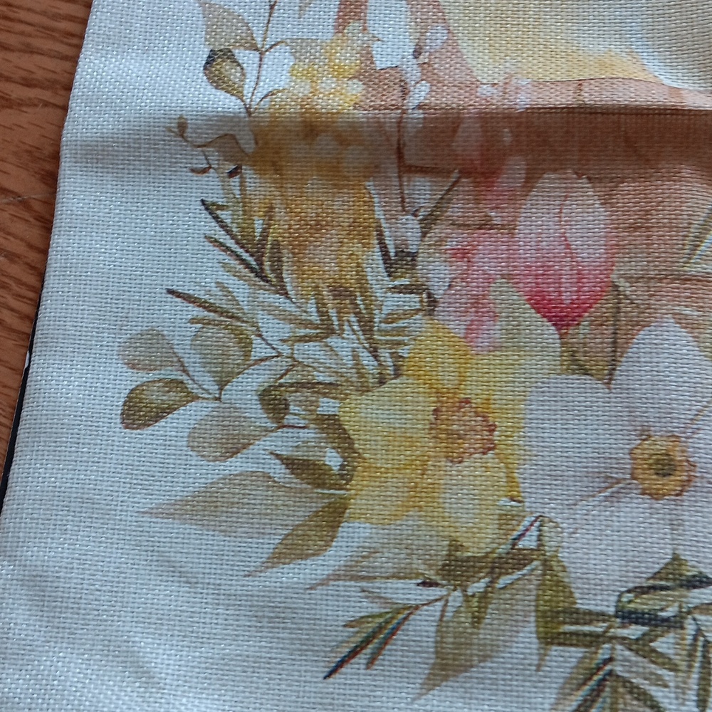 Spring chick'sPillow Cover - Picture 5 of 6